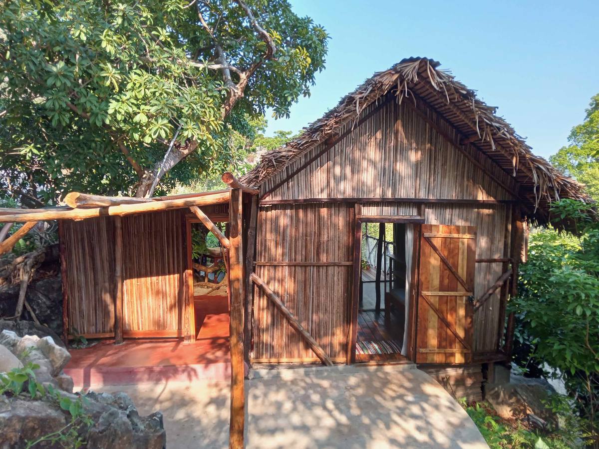 Bungalow Grenouille — Makako Lodge Nosy Komba